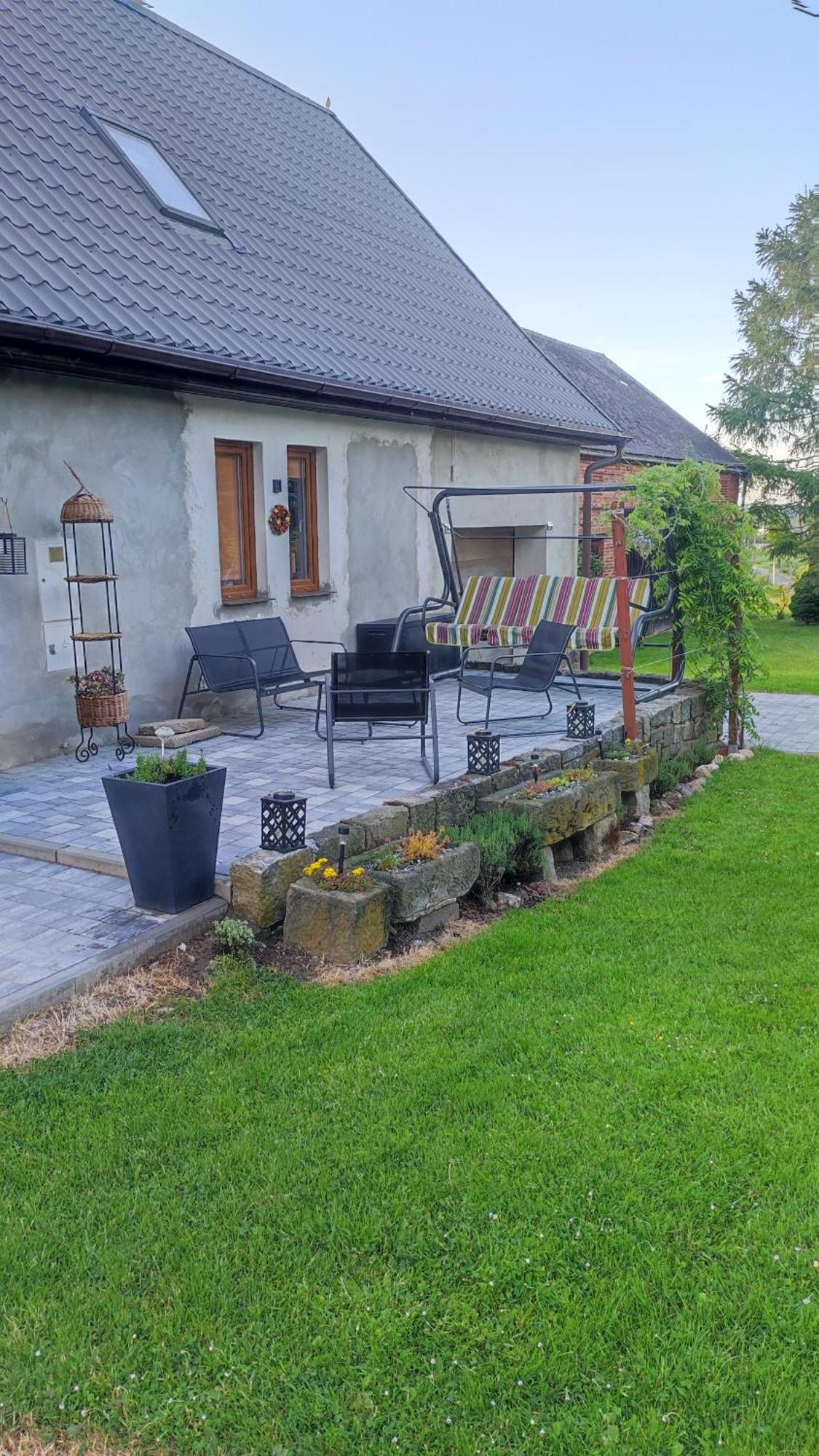 Dom W Jarnoltowie Villa Otmuchow Exterior photo